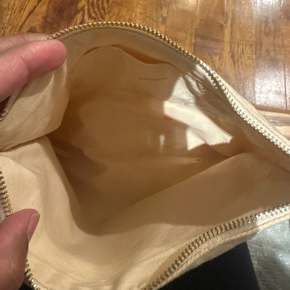Burberry Cosmetic Bag - Picture 4 of 5